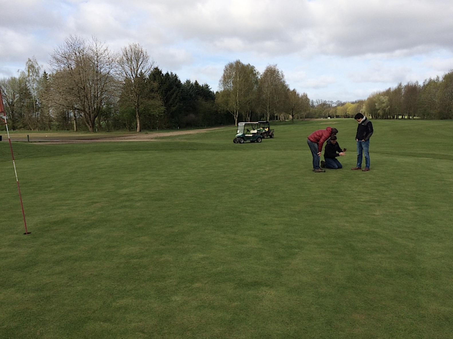 Baubesprechung mit Architekt und Greenkeeper